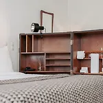 게스트하우스 Rosa Et Al Townhouse 4*